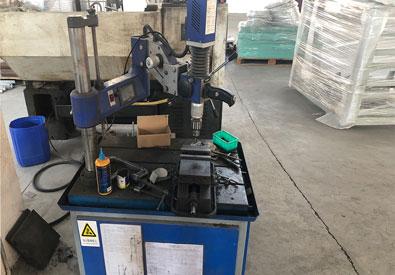Cantilever Drilling Machine