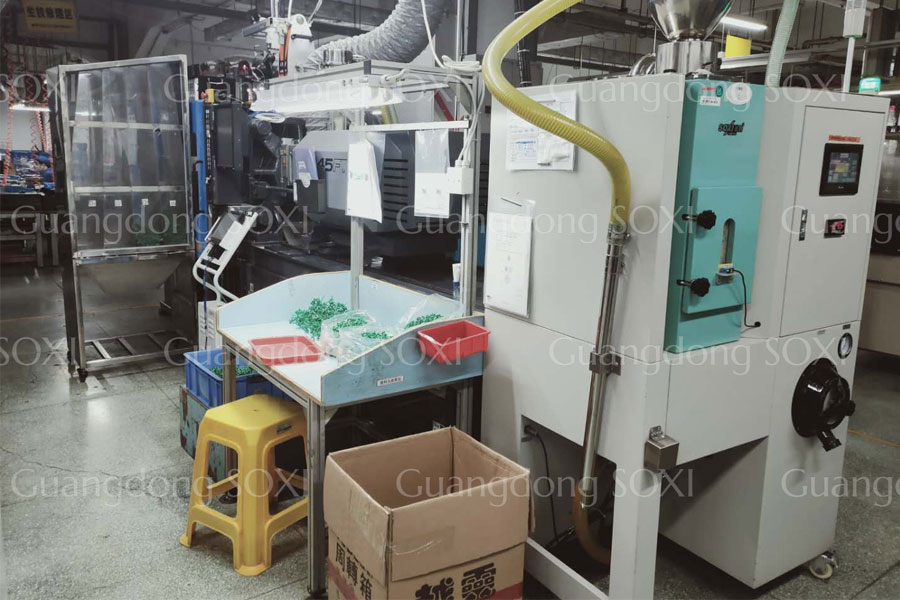 Plastic Auxiliary Equipment In Central Loading System