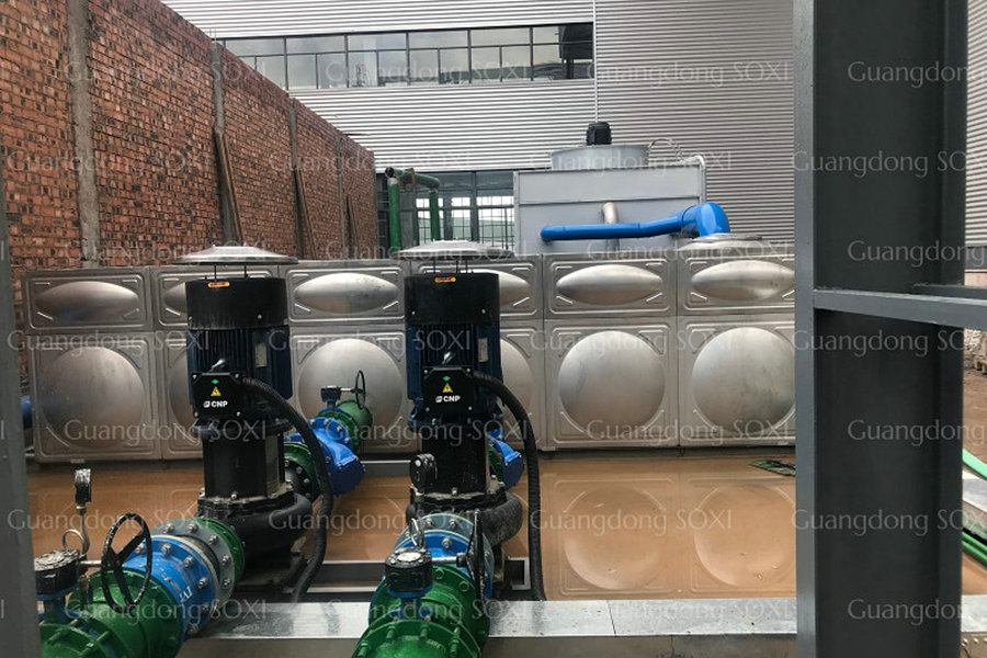 In Central Loading System Plastic Processing Machine
